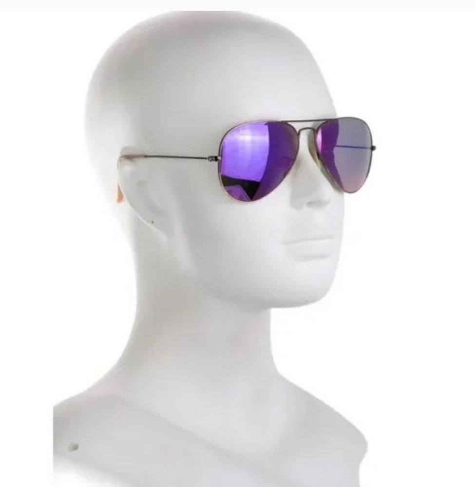 Ray-Ban Aviator Sunglasses with Violet Lenses